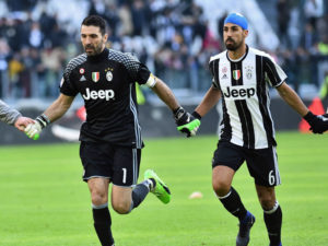 Khedira Akan Bantu Buffon Raih Kemenangan Di Champions