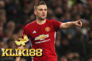 Manchester United Ragu-Ragu Jual Bek Tengah Ini