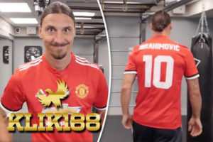 Zlatan Ibrahimovic Siap Memakai Kostum Nomor 10 United
