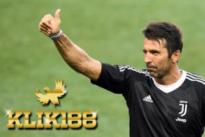 Gianluigi Buffon Buka Peluang Tampil di Euro 2020