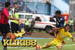 Laporan Pertandingan Sepakbola Arema FC VS Bhayangkara FC