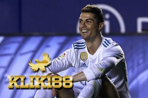 Laporan Pertandingan Sepakbola Levante VS Real Madrid