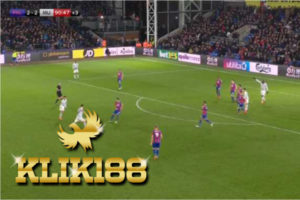 Laporan Pertandingan Sepakbola Manchester United VS Crystal Palace