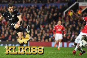 Laporan Pertandingan Sepakbola Manchester United VS Sevilla