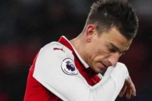Arsene Wenger Ragukan Laurent Koscielny Bisa Tampil di Piala Dunia